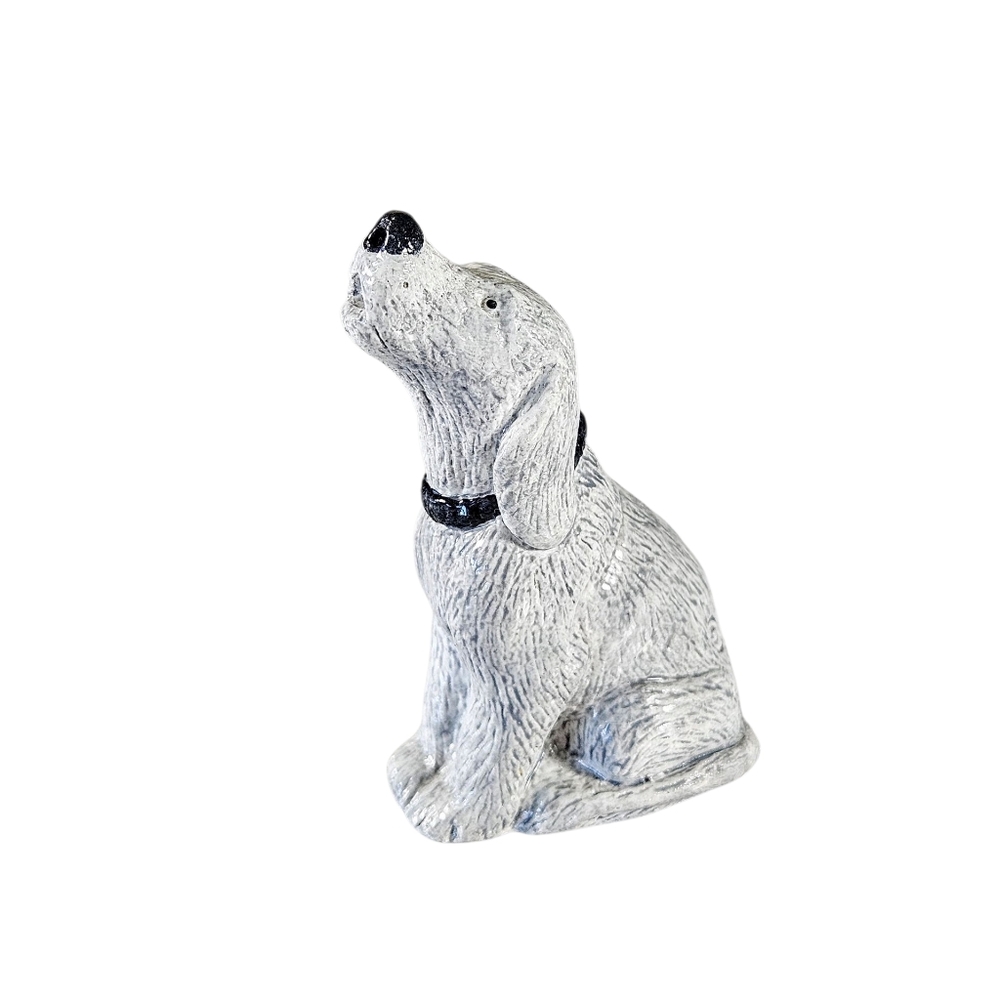 Vintage Miniature Accents Unlimited Howling Dog 2.5 in